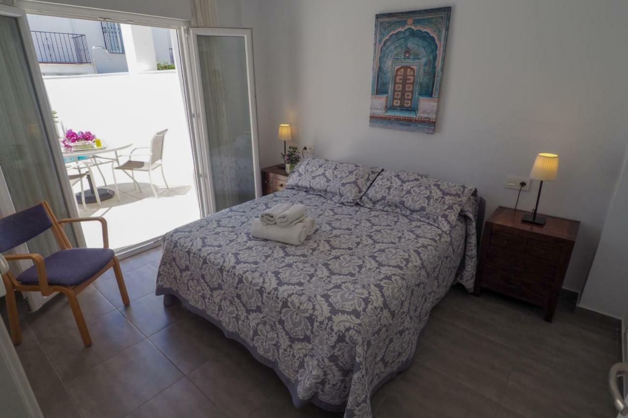 Nerja Paradise Rentals - Villa Ambar Екстер'єр фото
