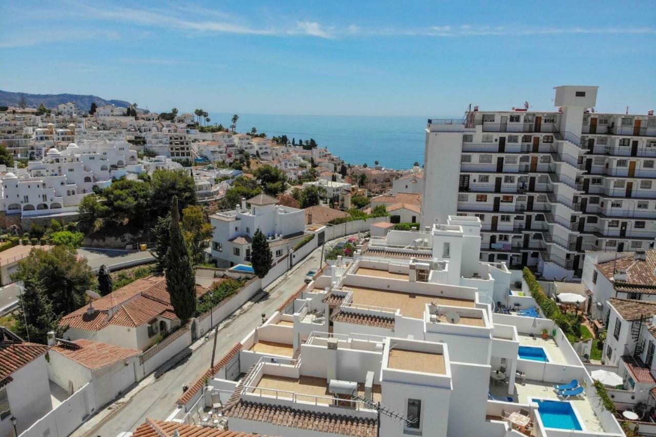 Nerja Paradise Rentals - Villa Ambar Екстер'єр фото